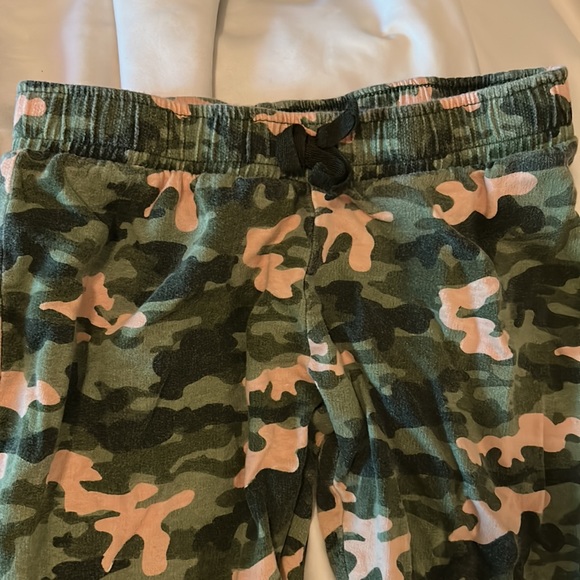 Love Republic, M (10/12), Camouflage Sweatpants - Picture 2 of 5